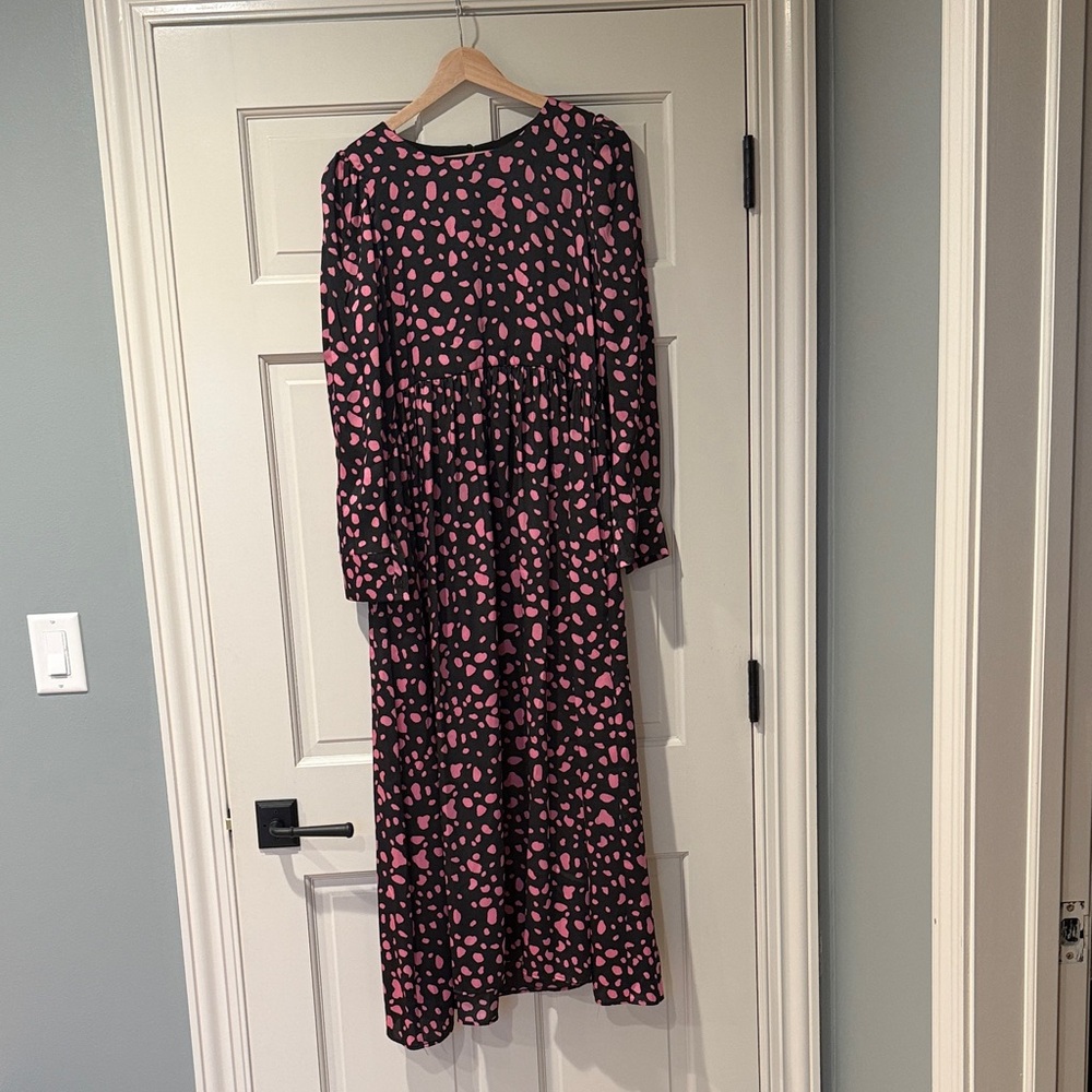Zara Pink and Black Long Sleeve Dress